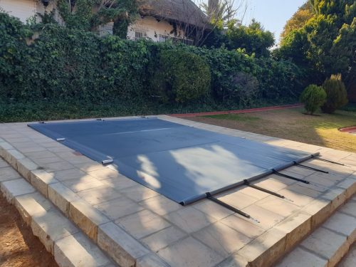 PVC Cover with aluminium poles